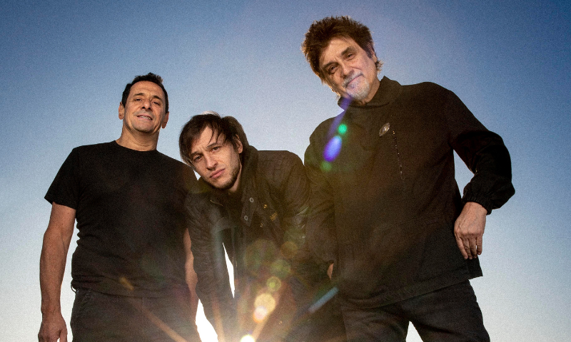 38 AÑOS DE HISTORIA: DIVIDIDOS PRESENTA SU NUEVO DISCO CON DOS FUNCIONES EN EL MOVISTAR